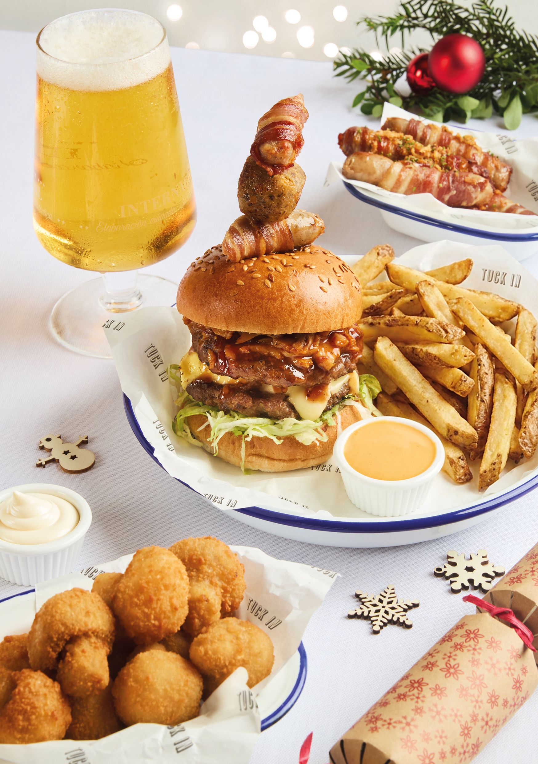 Festive Lunch & Dinner at The Sun Verge in Rhyl